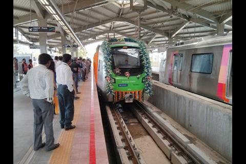 tn_in-mumbai_metro_opening_platform.jpg